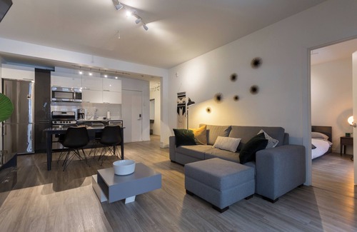 Shaughnessy Village Apartment | Castle Loft Haven in Montreal