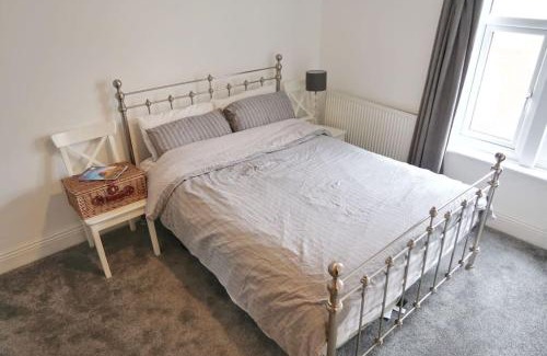 Scarborough Apartment | Castle Manor, 4 Bed Seaside Retreat