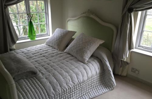 Dorking Bed & Breakfast | Castle Mill Bed and Breakfast