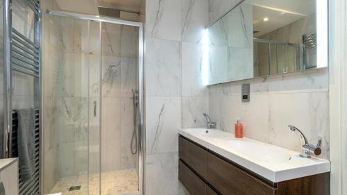 Deganwy House | Castle Penthouse