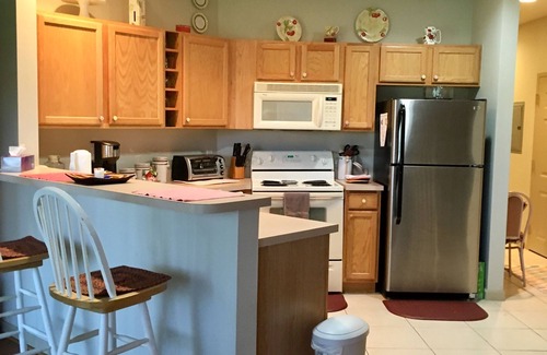 Port Saint Lucie Condo | CASTLE PINES-PGA VILLAGE GOLF COMMUNITY