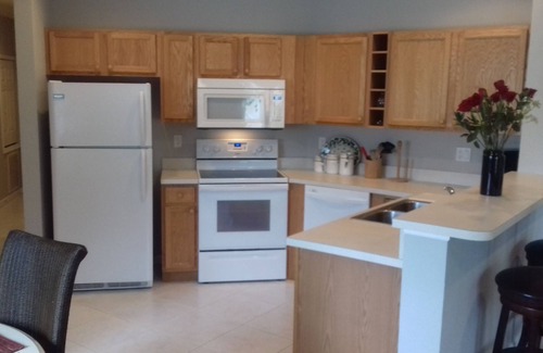 Port Saint Lucie Condo | Castle Pines Port St Lucie WINTER RENTAL 1 bdrm/1.5 bath 1st floor vac condo