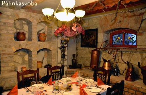 Sostogyogyfurdo Bed & Breakfast | Castle Resort Wellness Spa