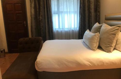 Pretoria House | Castle ridge guesthouse