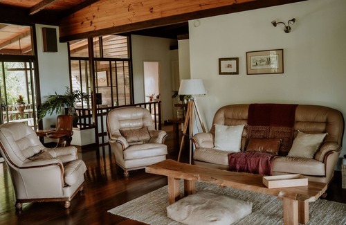 Byfield House | Castle Rock Farm