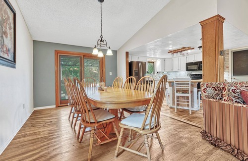 Castle Rock House | Castle Rock Retreat Family Getaway w/Game Room