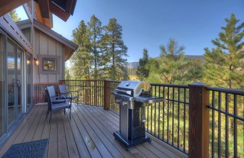 Columbine Lake House | Castle Rock Retreat