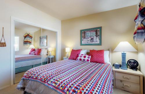 Oak Creek Apartment | Castle Rock Serenity