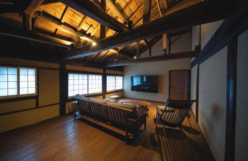 Takahashi House | Castle Town Contemporary Ryokan 天籟 - TENRAI -