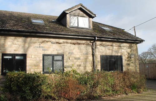 Isle of Purbeck Cottage | CASTLE VIEW ANNEX, pet friendly, with a garden in Corfe Castle