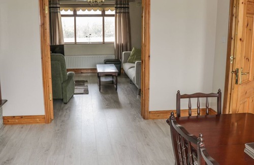 Carrowmoreknock House | CASTLE VIEW, family friendly in Oughterard, County Galway