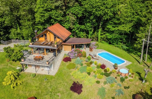 Bednja House | Castle View Haven With Wellness And Pool, Trakošćan, Croatia
