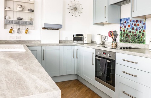 Jedburgh Cottage | CASTLEBRAE, pet friendly, character holiday cottage in Jedburgh