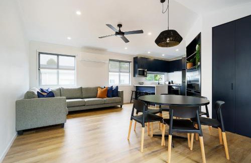 Castlemaine Villa | Castlemaine Gardens Luxury Accessible Villa