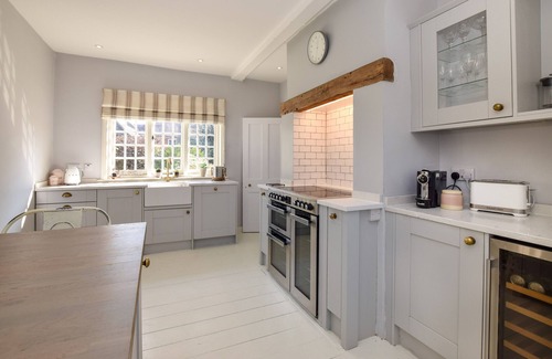 Sedlescombe House | Castlemans Coach House
