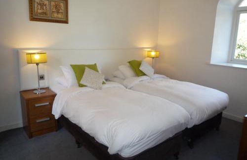 Castlemartyr House | Castlemartyr Holiday Mews 2 bed by Trident Holiday Homes