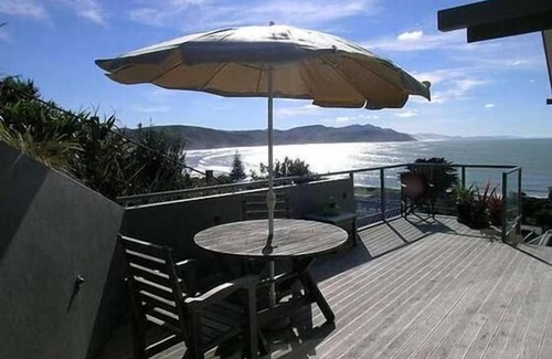 Castlepoint House | Castlepoint Escape - Mustering Hut