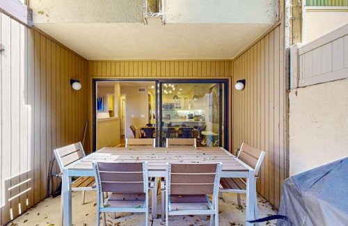 Hermosa Village Apartment | Castles Reach