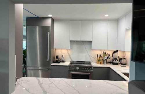 Eureka Valley Condo | Castro Paradise