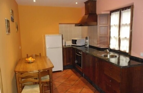 Tapia de Casariego Cottage | Castrovaselle apartments for 5 people