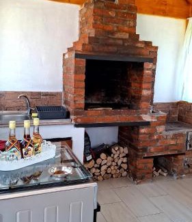 Baiculesti Ski Chalet | Casuta de la ferma