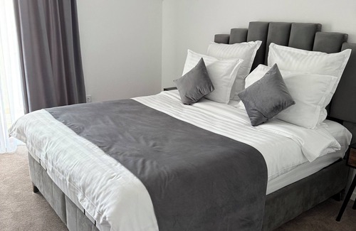 Novaci House | Casuta de pe Ses