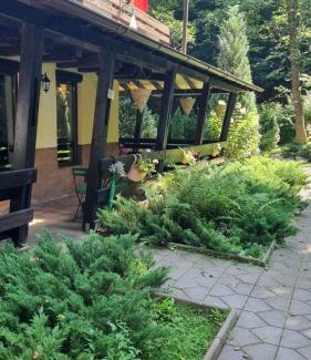 Malaia House | Casuta Din Padure Malaia