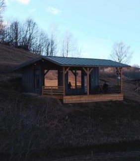 Vulcan House | Casuta din Valea Iepii
