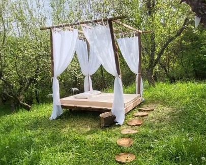 Corbi House | Casutele din Livada