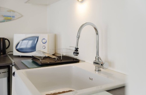 Saint-Lambert Apartment | CATALANS · Super T2 Climatisé avec Balcon à pied p