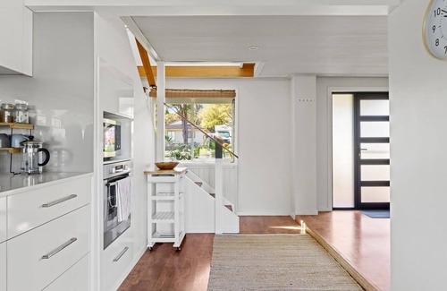 Rathmines House | Catalina Bay - Child & Pet Friendly