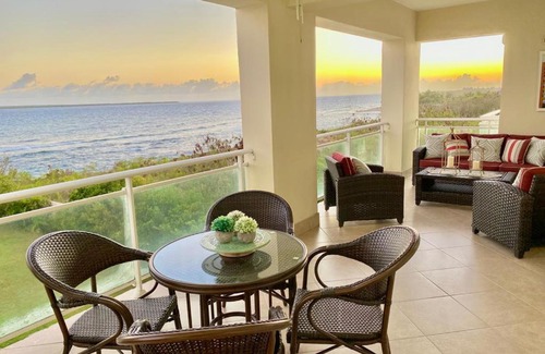 Villa Hermosa Apartment | Catalina bay