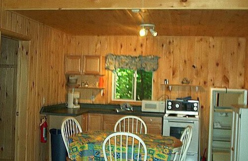 Trent Lakes Cottage | Catalina Bay Resort 2 Bed Prem - Buckhorn