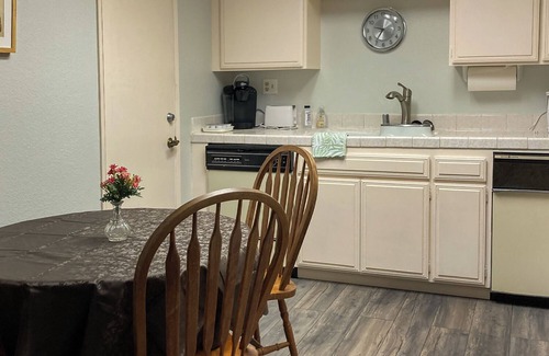 Avalon Condo | Catalina Got Cart Condo !