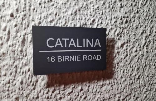 Elgin House | Catalina - Modern 2 bedroom bungalow