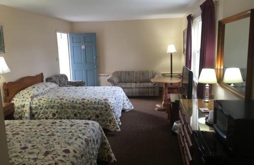 Bennington Hotel | Catamount Motel