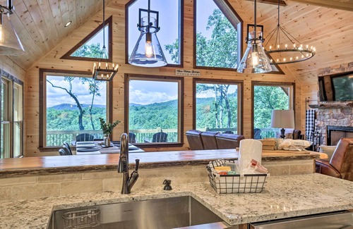 Foxfire Estates Cabin | Catch-a-Dream Retreat