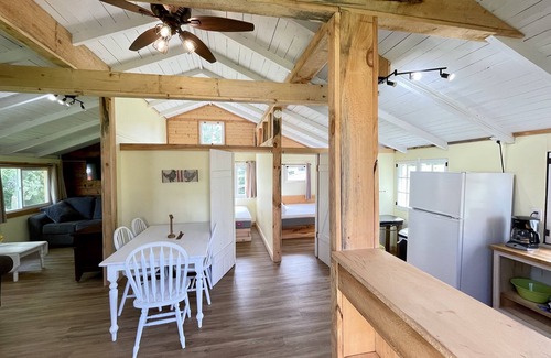 Campbellford Cottage | Catch More Resort