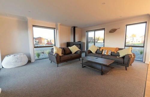 Lake Tekapo Apartment | Catch N Relax (2 Jimmys)