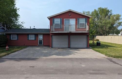 Pinconning House | Catch on the Canal - Waterfront Getaway Near Casino, Dining & Entertainment