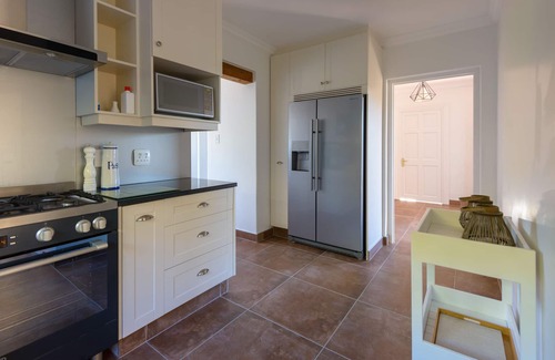 Hunter's Home House | Catch the breeze - unlimited views of Knysna Lagoon and Outeniqua mountains