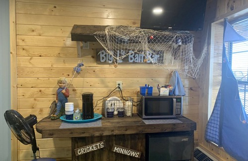 Cache Cabin | Catch Zzz in Real Boat, Going Fishing Cabin near Wildlife Refuge Cache sleeps 3