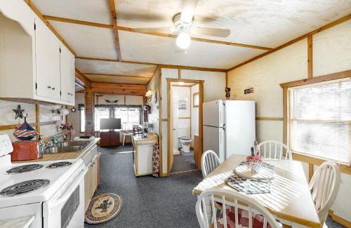 Eagle River House | Catfish Cottage B