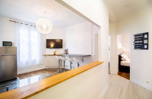 Centre Erlon Apartment | ⭐️⭐️⭐️Cathédrale, bright space in the heart of town