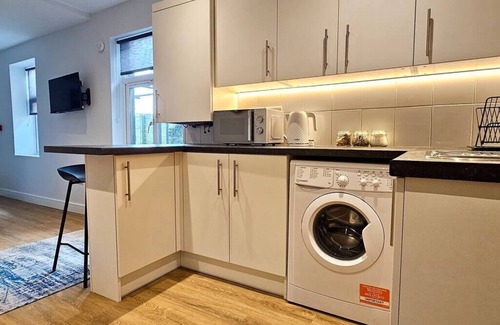 Cathays Apartment | Cathays Apartments No.3 by Switchback Stays