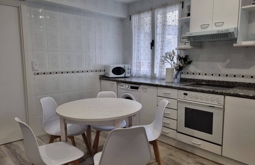 Burgos Apartment | Cathedral and Castle: Tranquility in the heart of Burgos.