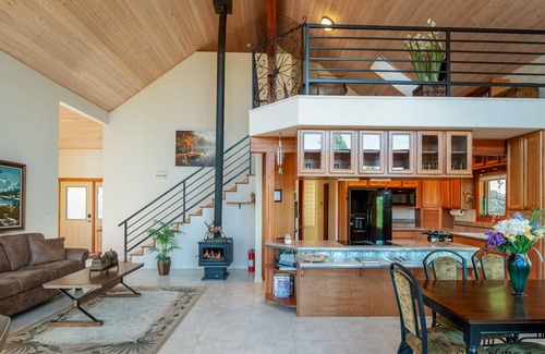 Lakeside House | Cathedral in the Pines near Flathead Lake, 2800 Sq Ft