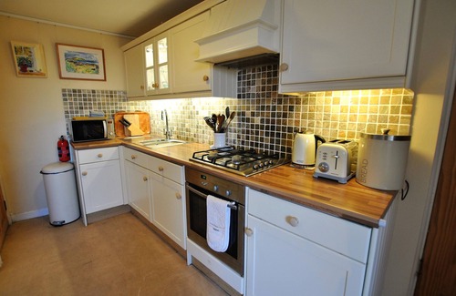 Cellardyke House | Catherine Cottage seaside home