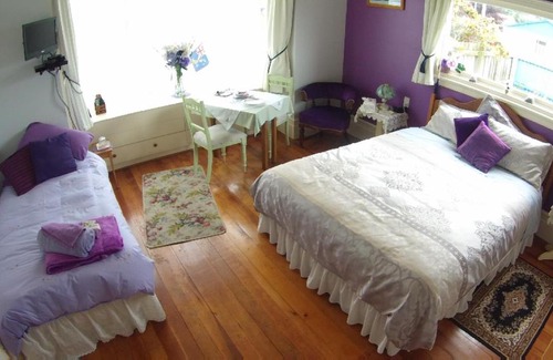 Owaka House | Catlins Retreat B & B