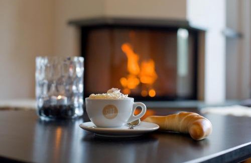 Acletta Hotel | Catrina Lodge